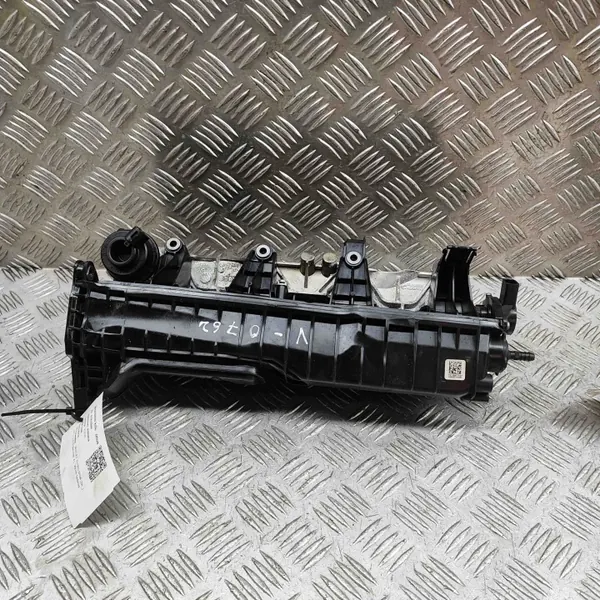 Colector de admisión Bentley OE usado OEM 079183340S image 5