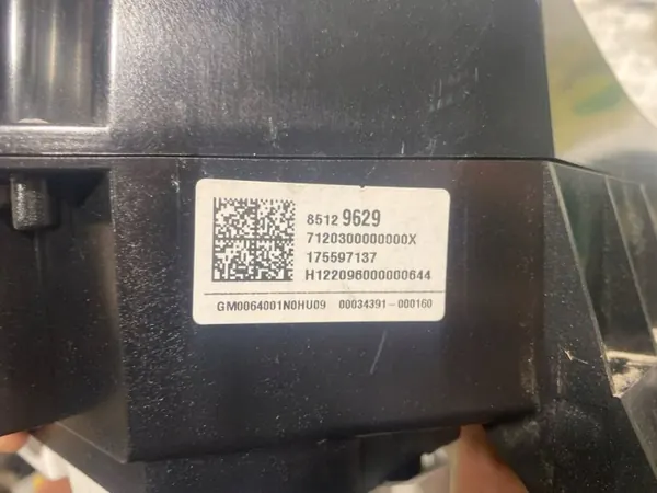 HUD-näyttö OEM 175597137 Chevrolet Corvette C8:lle image 4