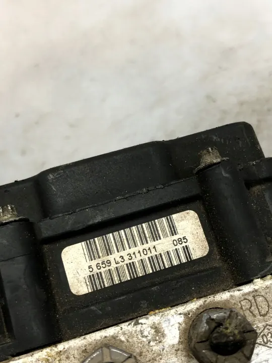 ABS-pumpstyrenhet OEM 0265232356 Begagnad image 4