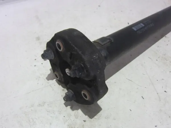 BMW F10 F11 550i Aandrijfas OEM 26107563150 67k km image 4