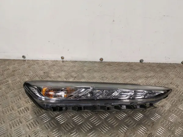 Luces diurnas Hyundai Kona 2018 OEM 16688 usado image 2