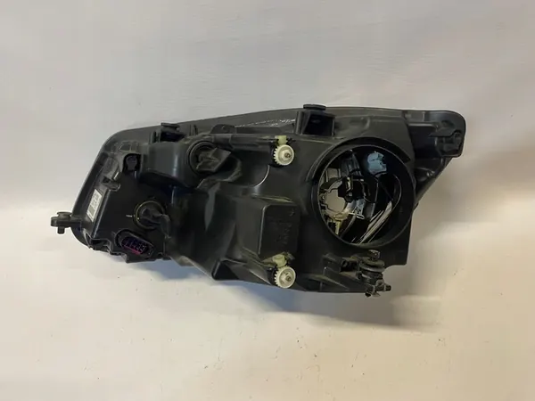 Oikea Etuvalaisin Volkswagen Caddy 4 2K5941006A image 4