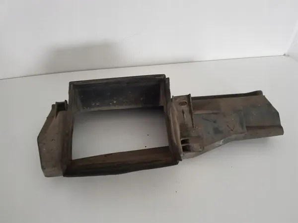 Couvercle refroidisseur huile OEM 2015400482 Mercedes W124 image 2