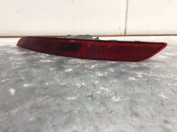 Mistlamp OEM 982945703M Links Achter Porsche Boxster 718 image 2