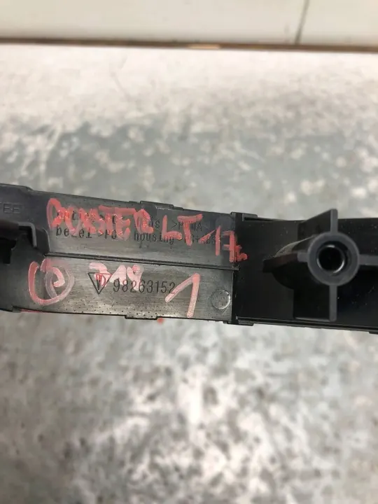Mistlamp OEM 982945703M Links Achter Porsche Boxster 718 image 6