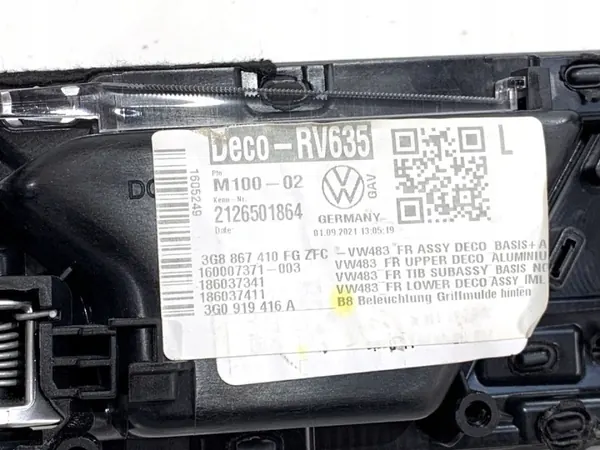Manilla interior delantera derecha OEM 3G8867410FG image 6