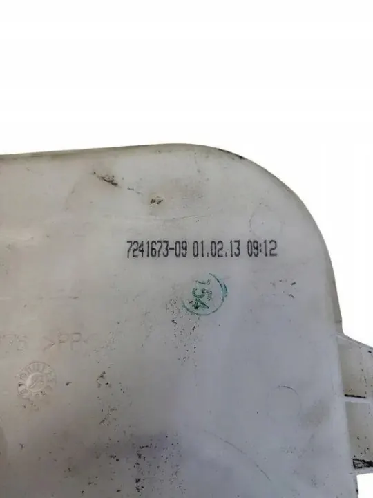 Scheibenwaschbehälter BMW OE OEM 724167309 - Gebraucht image 4
