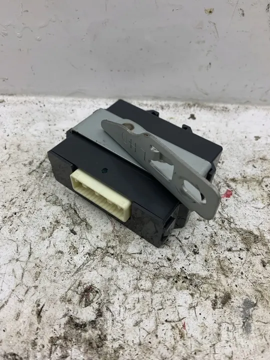 Módulo de sensor de estacionamiento Mazda CX-5 (2012-2017) KA1F-67UU0-C image 3