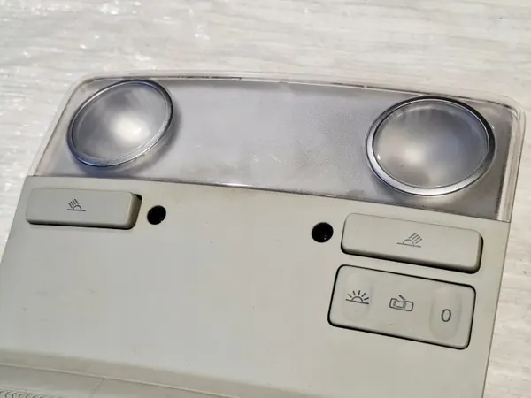 Luz OEM 3C0035624 para VW Passat B6 Delantera image 4