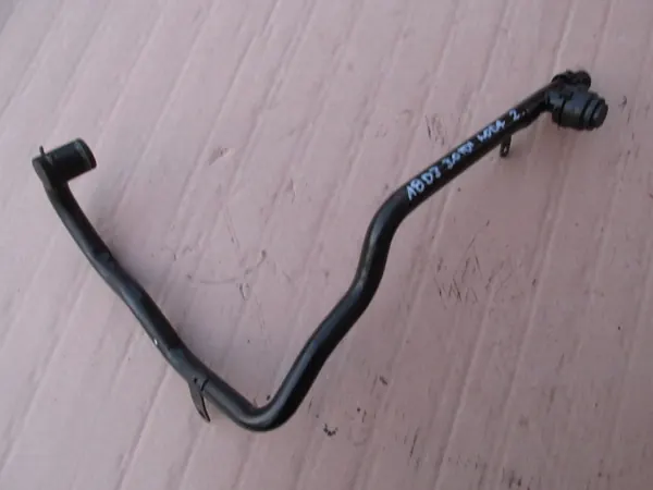 Audi A8 D3 3.0 TDI Vesiputki + Tiiviste 4D0133335 image 2