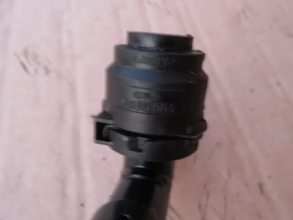 Audi A8 D3 3.0 TDI Vesiputki + Tiiviste 4D0133335 image 5