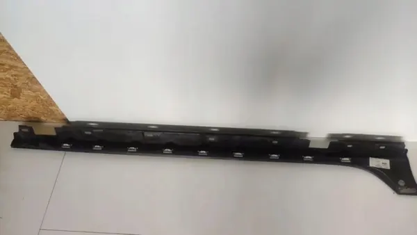 Audi A7 linker dorpelbeschermer OEM 4G8853859 - Gebruikt image 3