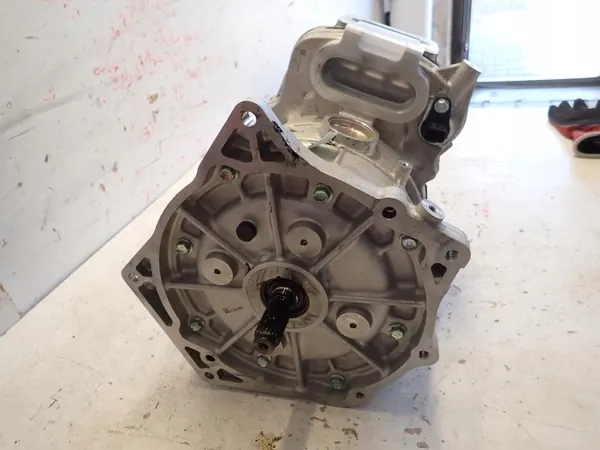 Motor elétrico Nissan usado OEM 290C06UM0A image 3