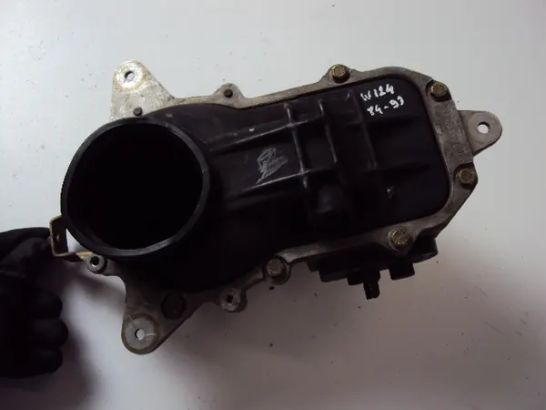 Inyector Distribuidor Combustible OEM 0438121033 Mercedes W124 image 3