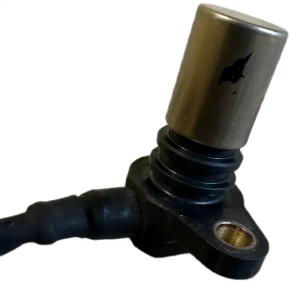 Sensor de posición del árbol de levas OEM 9202117 Volvo image 3