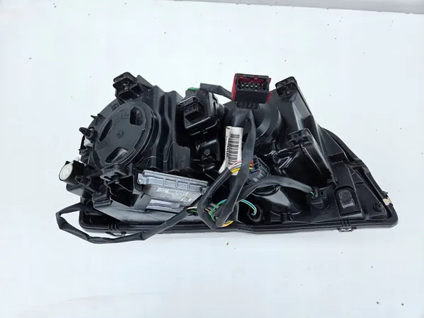 VOLVO XC90 I LIFT VASEN ETU BIXENON VALO image 4