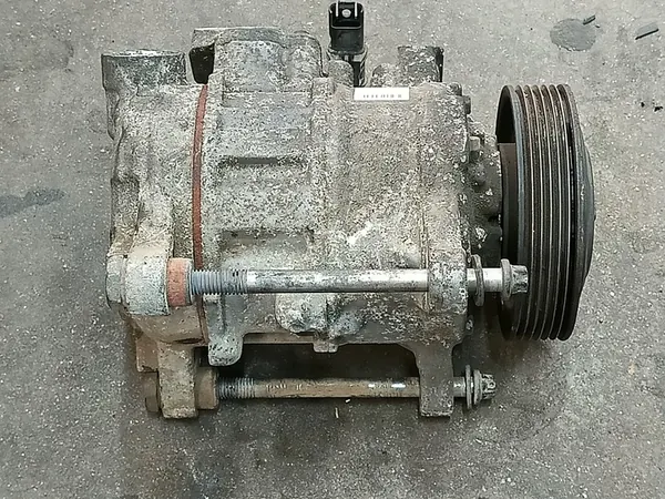 Compressore aria condizionata BMW E90 E91 E92 E93 F25 N47 image 4