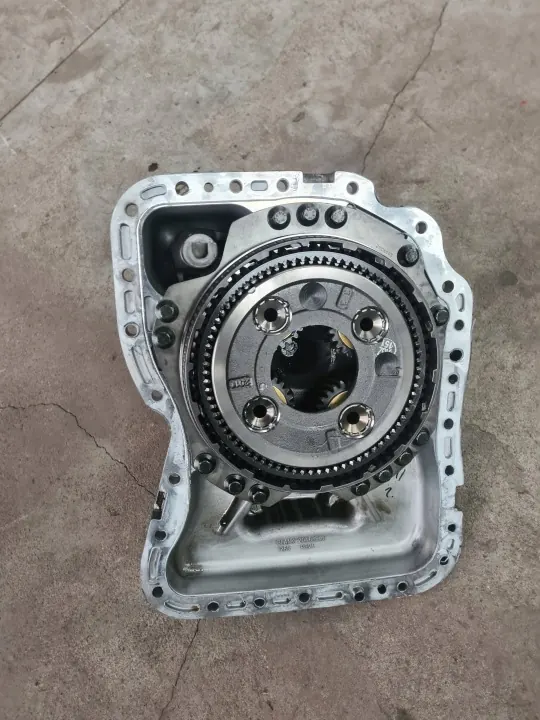 Vaihteiston Takakotelo I-Shift OEM 20483506/10 image 3