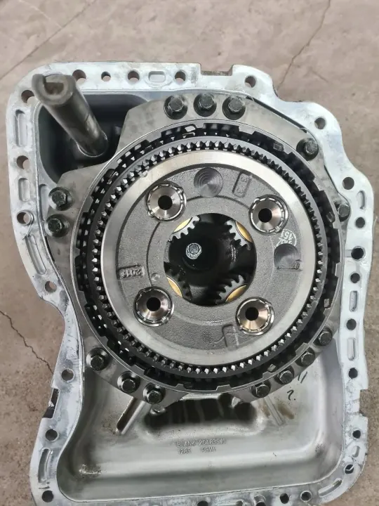 Vaihteiston Takakotelo I-Shift OEM 20483506/10 image 4