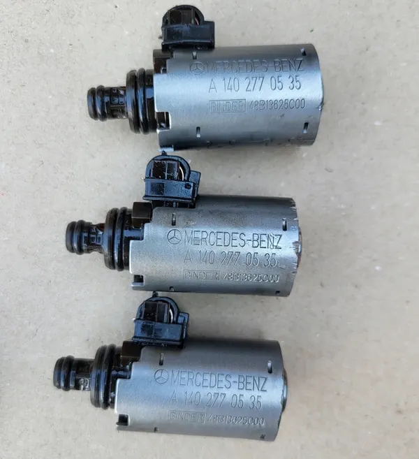 Solenoide de Transmissão Automática Mercedes S W220 320 CDI OE image 3