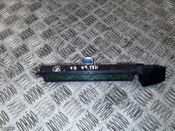 Écran d'affichage Mazda 5 OEM C235B - Occasion image 3