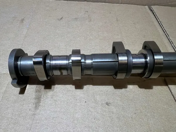 KIA SPORTAGE III 1.6 GDI G4FD Insugningskam 24350-2B600 image 2