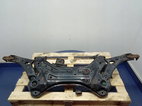 Kia Sportage III etuhinauskoukku OEM 62401-2Y630 image 7