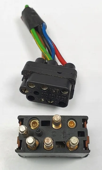 Interruptor de Janela Mercedes W126 0008208410 image 3