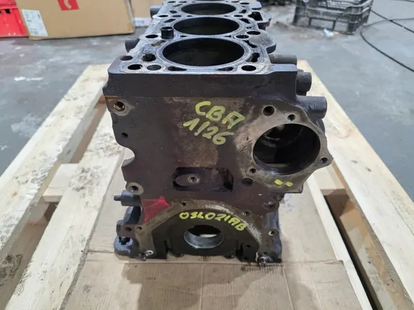 Bloc moteur OEM 03L021AB 1/26 pour 2.0 TDI image 4