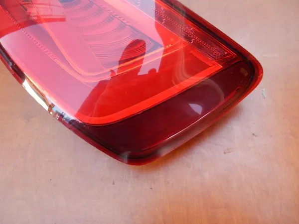 Luz trasera derecha AUDI A3 8V Sedan 12- OEM 8V5945096A image 5