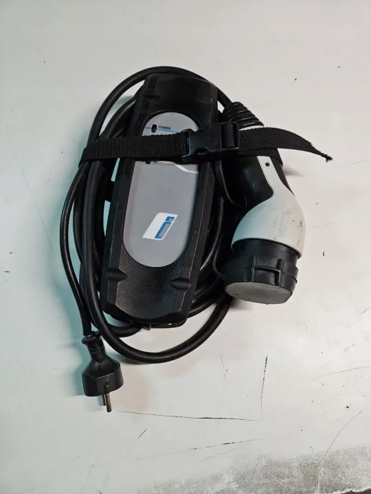 Câble de charge Mercedes A0005833405 pour chargeur image 2
