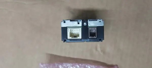 Dispositif d'entrée Lexus OEM 86190-48090 ES VII image 5