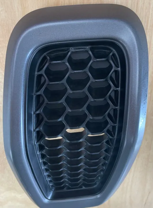 Jeep Cherokee 14-20 Grille Black image 2