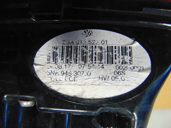 VW TIGUAN 5NA 16-20 Luz LED Trasera Izquierda 5NA945307D image 3