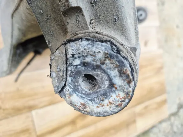 Bras de Contrôle Arrière Gauche AUDI A4 B6 image 3