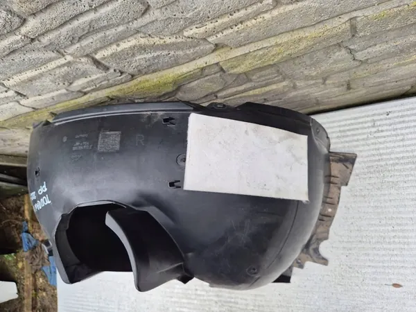 VW Touran III Etu Oikea Lokasuoja 5TA805912E image 3