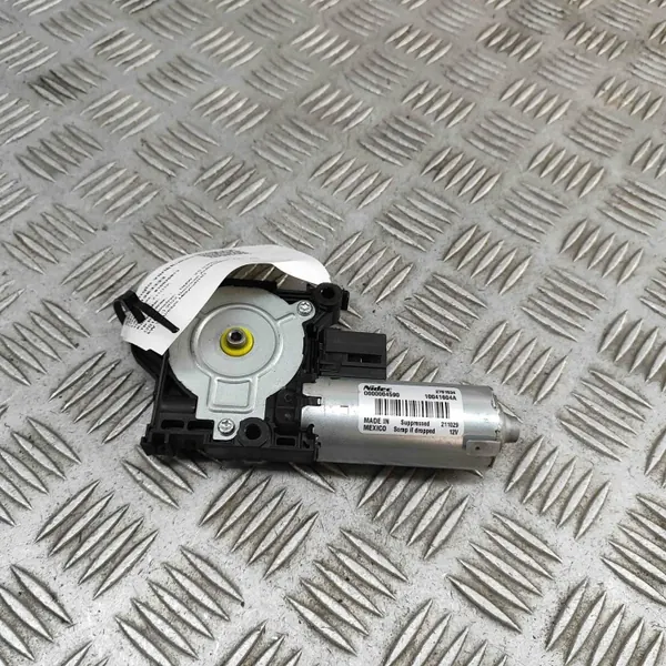 Motor de techo solar BMW OEM 2781634 X5 G05 4.4L image 2