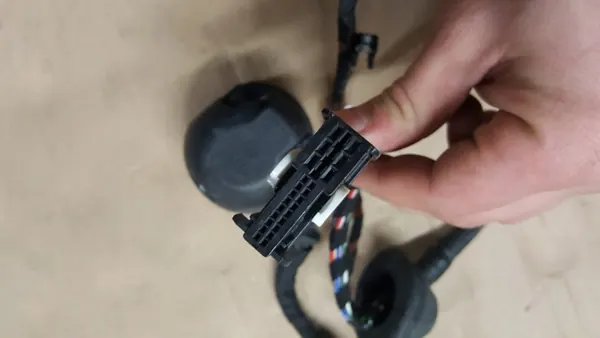 Cableado enganche OEM 2GA971124 para VW T-ROC image 3