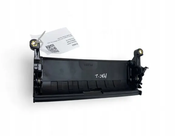 Porsche Macan Instrumentpanel Askfatspanel OEM UTO65423 image 10