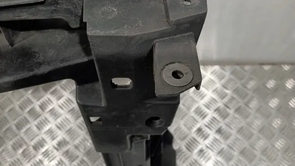 Para-choque dianteiro Skoda Superb II 2008-2015 OEM 3T0805588D image 6