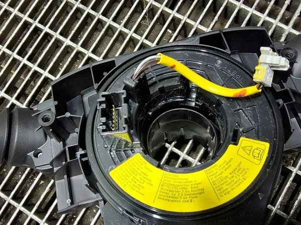 Combinatieschakelaar Ford Turneo Courier ET7613N064AC image 5