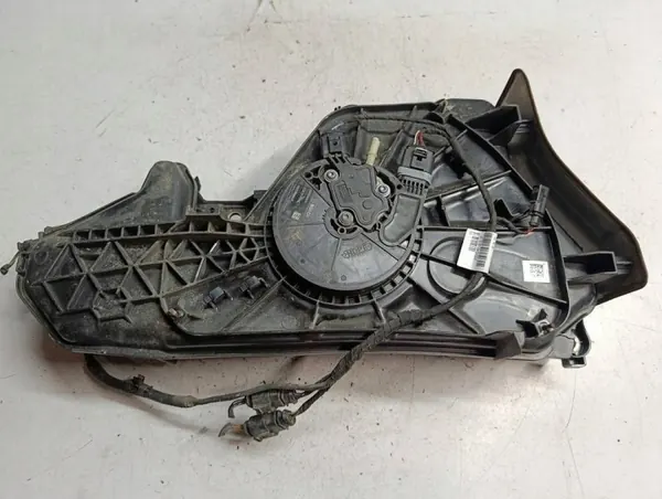 Gebruikte AdBlue-tank OEM 5Q0131969C 1.97L Diesel image 2