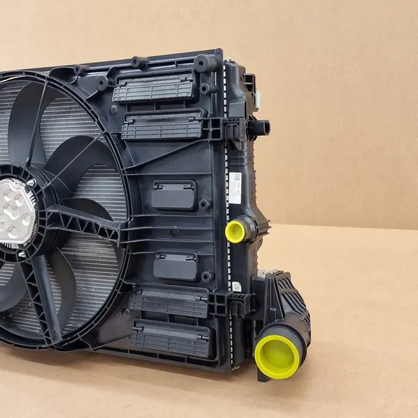 Conjunto de ventilador de refrigeración VW Polo VI Audi A1 S1 image 2