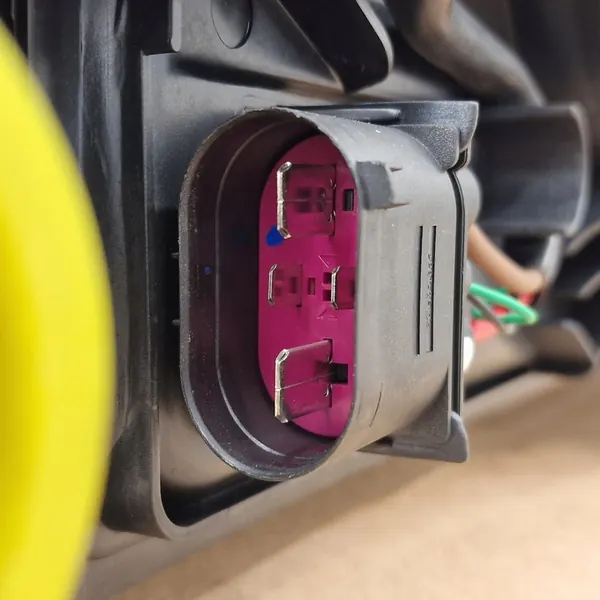 Conjunto de ventilador de refrigeración VW Polo VI Audi A1 S1 image 4