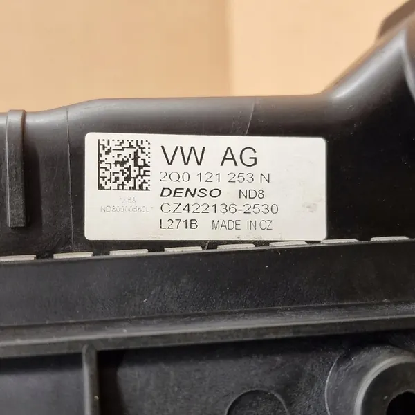 Conjunto de ventilador de refrigeración VW Polo VI Audi A1 S1 image 8