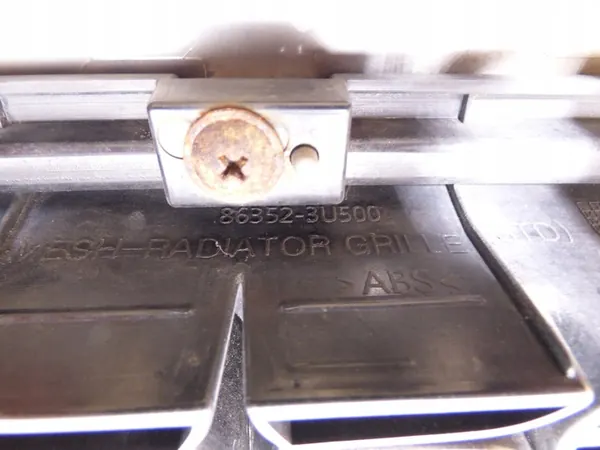 KIA SPORTAGE 3 III LIFT 13-15 GRILL 86352-3U500 image 8