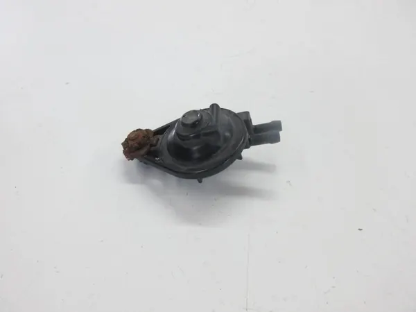 Honda Kolfilterventil OEM - Begagnad Del image 2