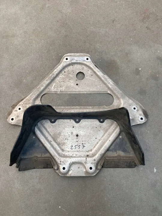 Couvercle Boîte Porsche OEM 98733118401 - Occasion image 2