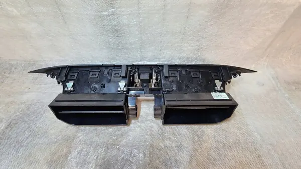 Console-luchtinlaat OEM 1561257990 voor Alfa Romeo Stelvio image 4