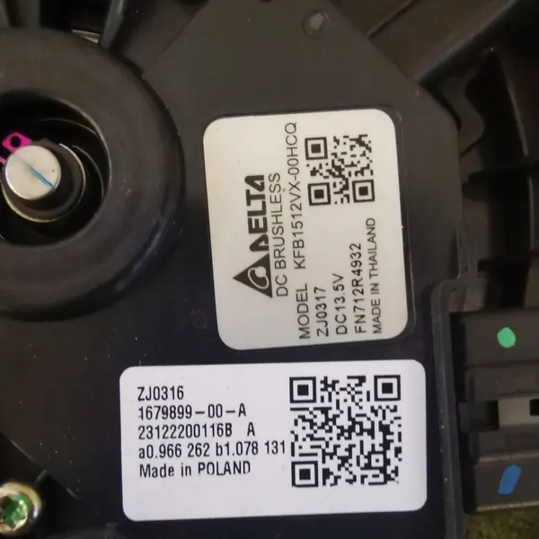 Tesla Model Y Verwarmingsventilator OEM 1679899-00-A image 3